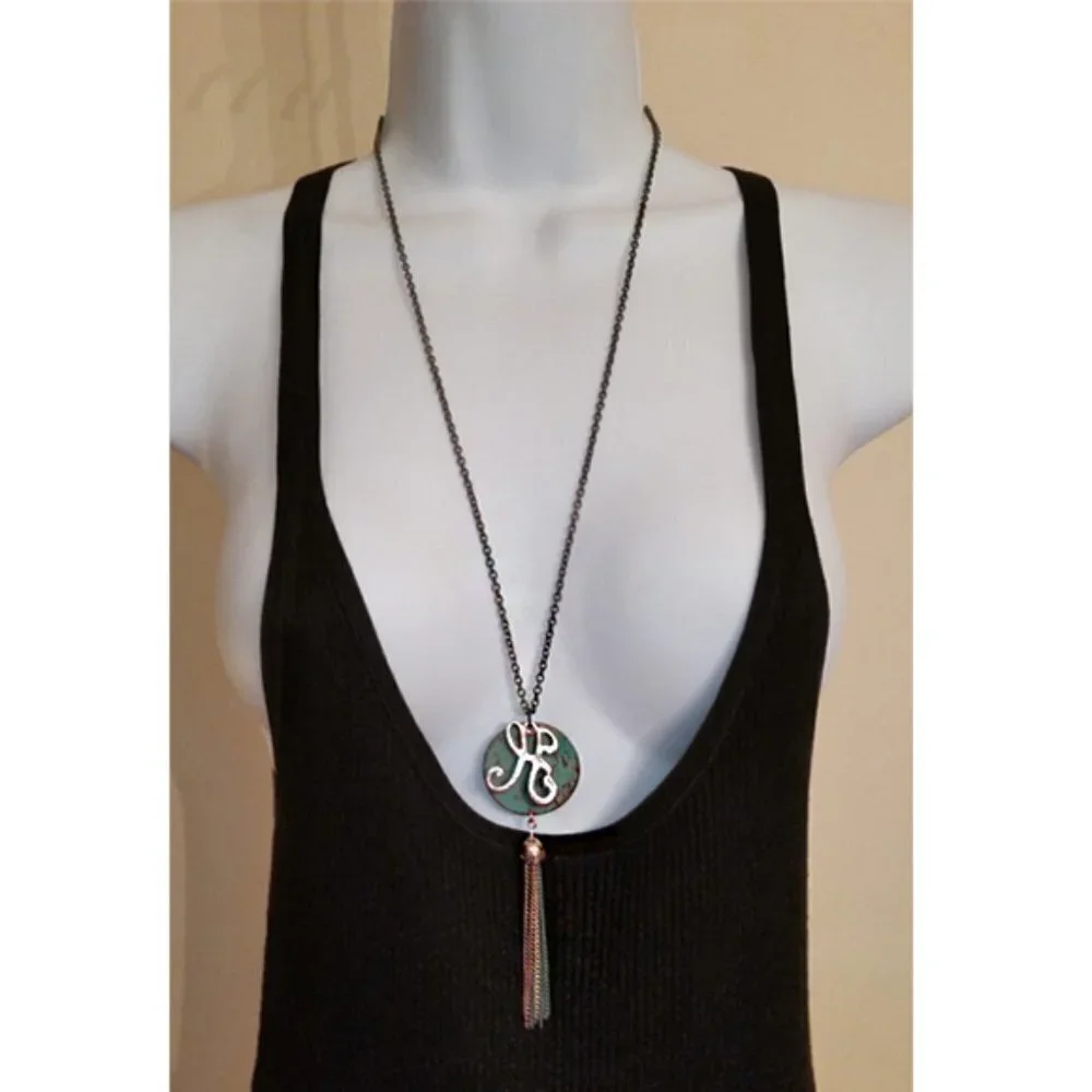 Nwt icon cellection initial letter H multi tone long tassel fringe necklace